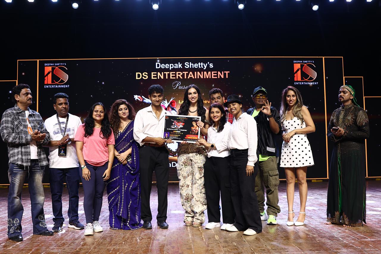 ADF Studio team receiving an award at Deepak Shetty's DS Entertainment event